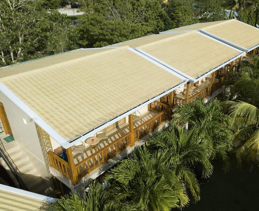 Alona42 Resort Panglao Exterior photo