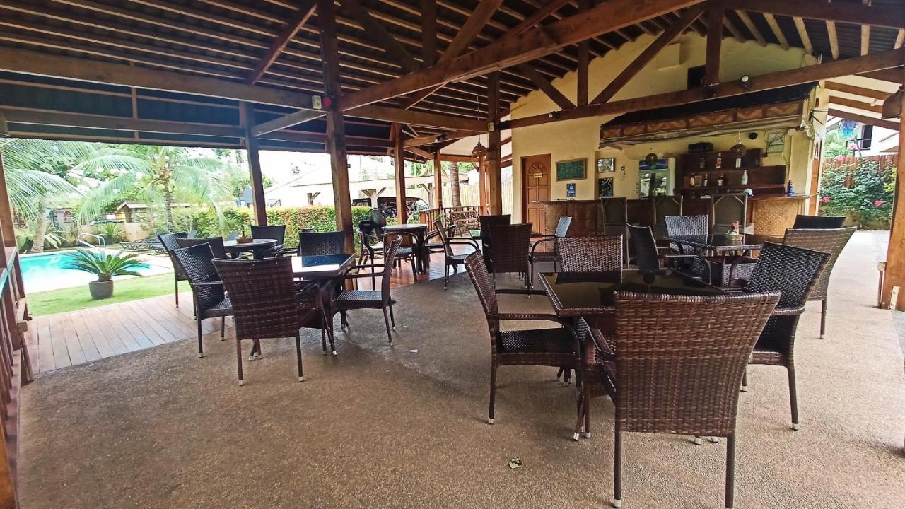 Alona42 Resort Panglao Exterior photo