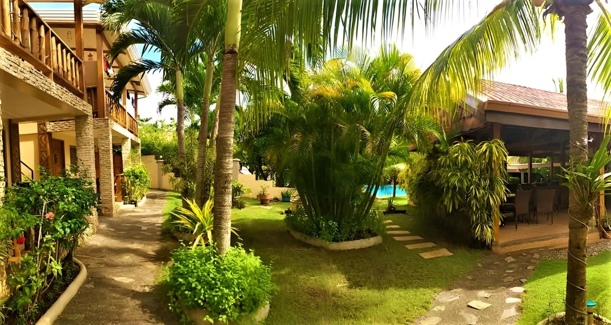 Alona42 Resort Panglao Exterior photo